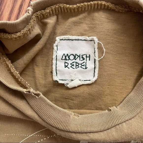 Modish Rebel (via Buckle) Celestial Graphic Tee - Picture 4 of 4